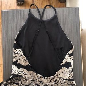 Dress black & cream embroidered floral pattern